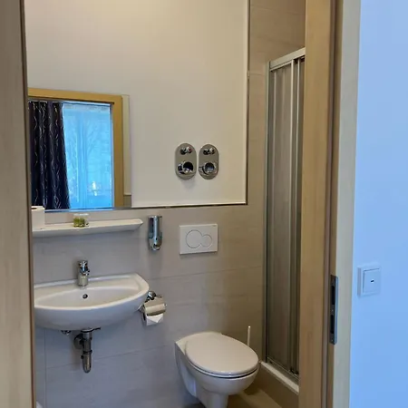 Avento Hannover מלון *